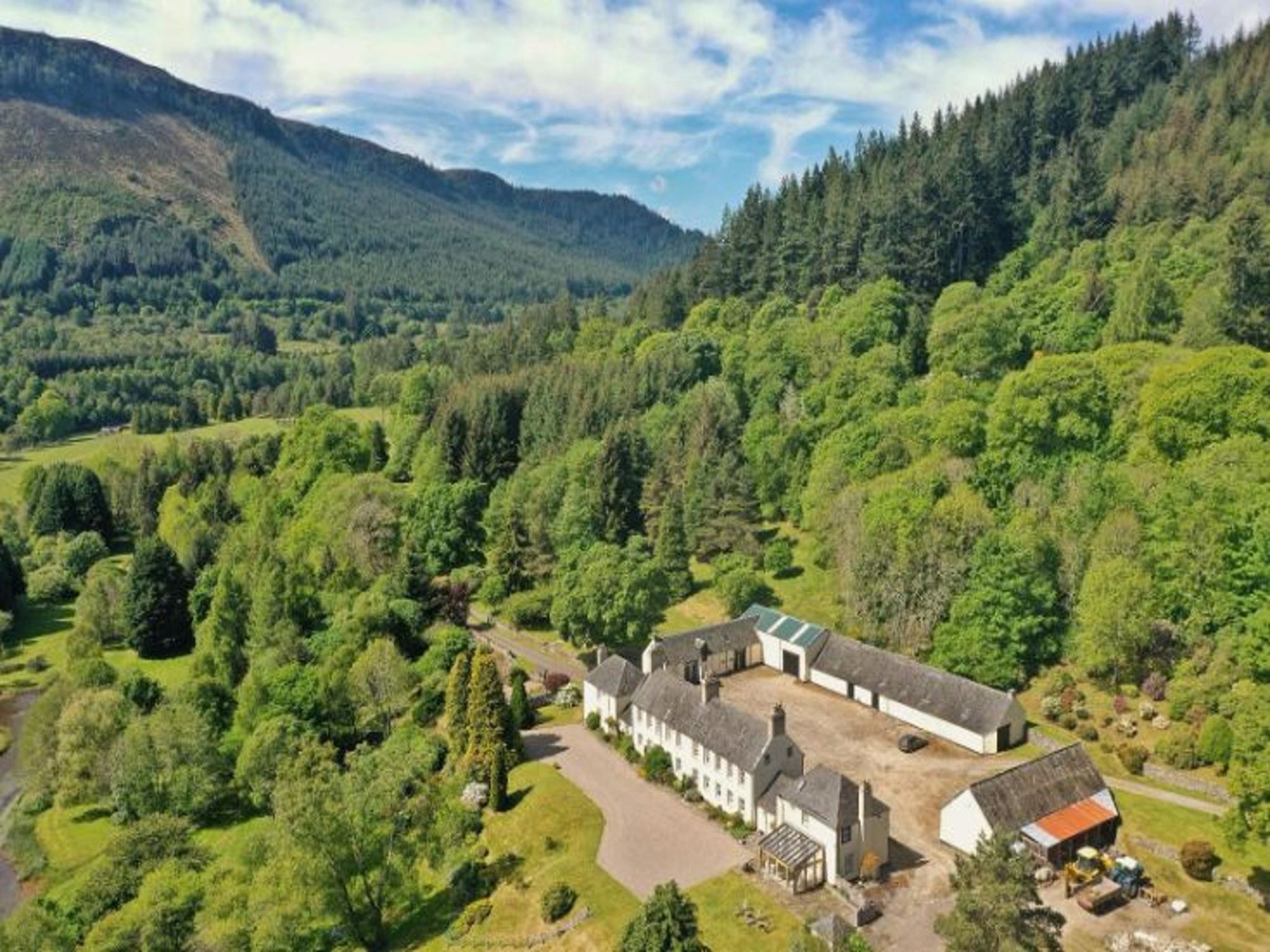 Loch Ness Granary-Outside