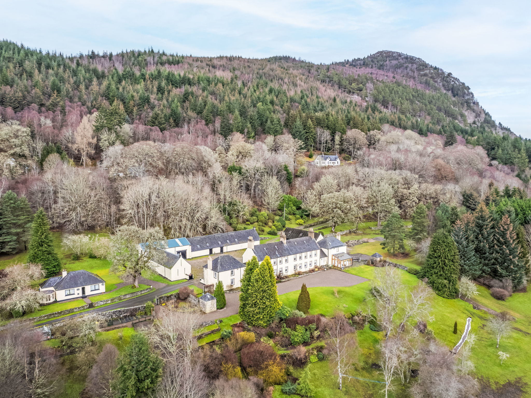 Loch Ness Granary-Outside