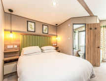 Vrijstaand chalet in Boat of Garten, aan de golfbaan en vlakbij het meer - thumbnail 3