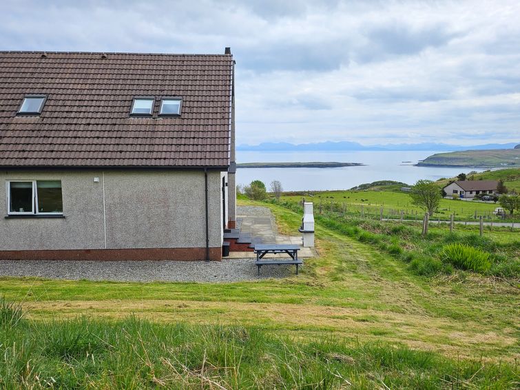 Quiraing Cottage Accommodation in North Skye
