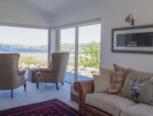 Holiday home Finnan's Byre