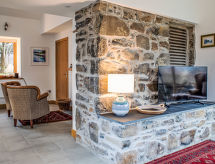 Holiday home Finnan's Byre