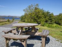 Vrijstaande cottage aan zee op Skye met open haard en wilde tuin - thumbnail 5