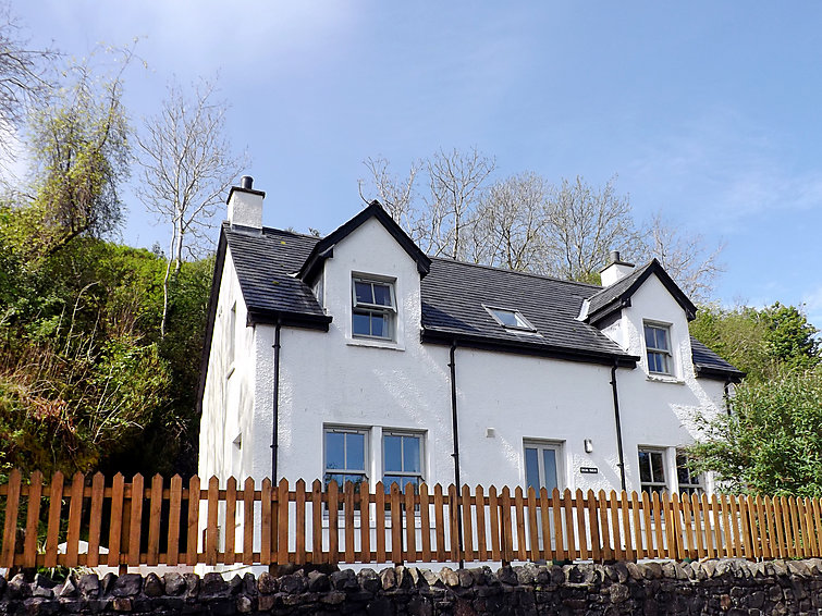 Staffin Road Accommodation in Mid Skye