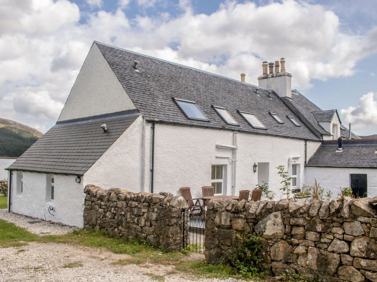 Vakantiehuis aan zee in Mid Skye met zeezicht en open haard in Mid Skye