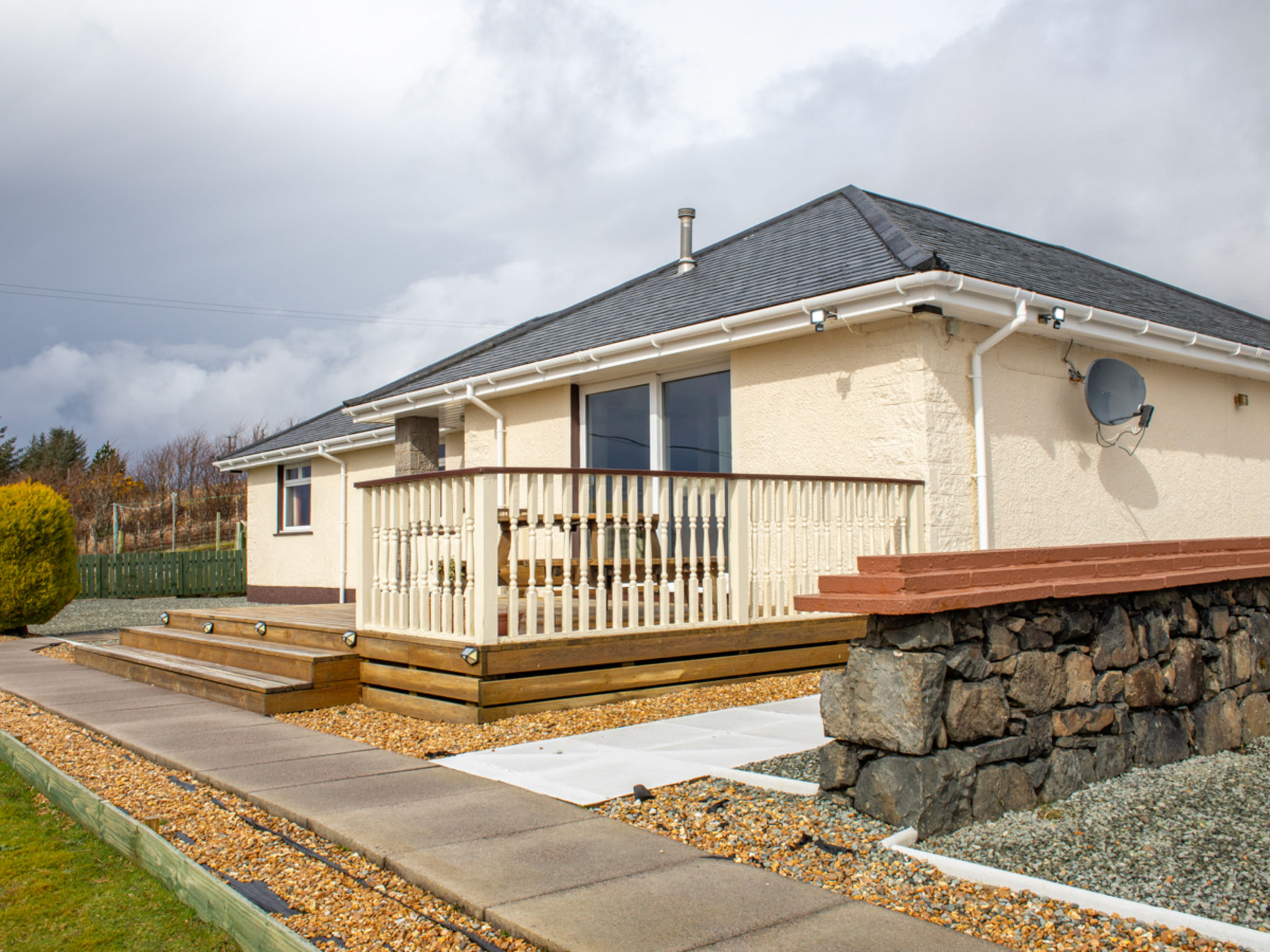 Photo of Skeabost Bungalow