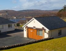 Vrijstaand chalet op Skye met weids uitzicht, ideaal voor wandelaars - thumbnail 1