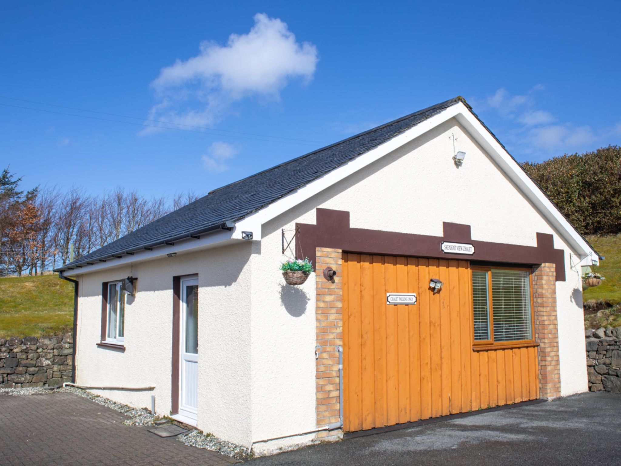 Photo of Skeabost Chalet