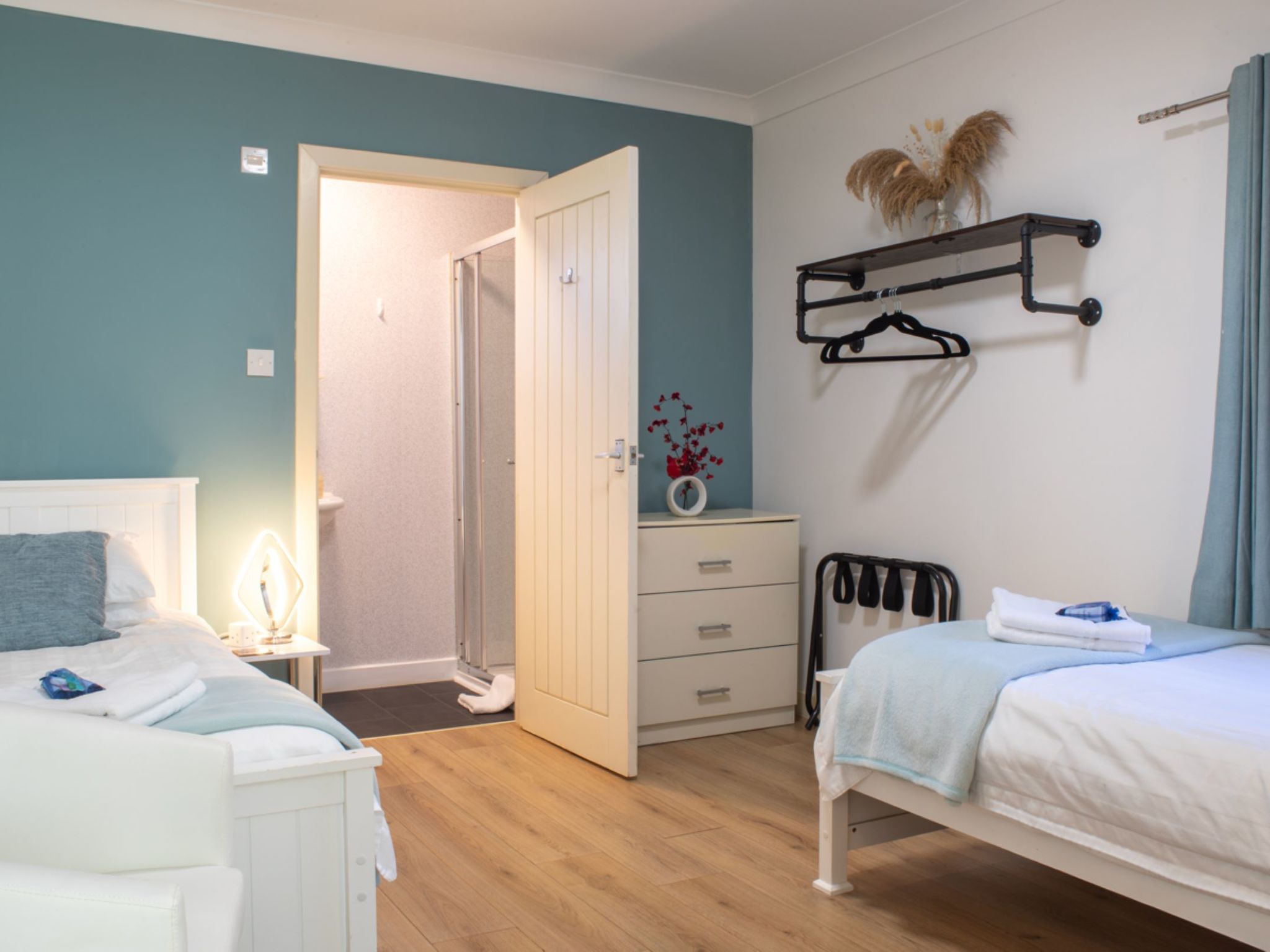 Photo of Skeabost Chalet