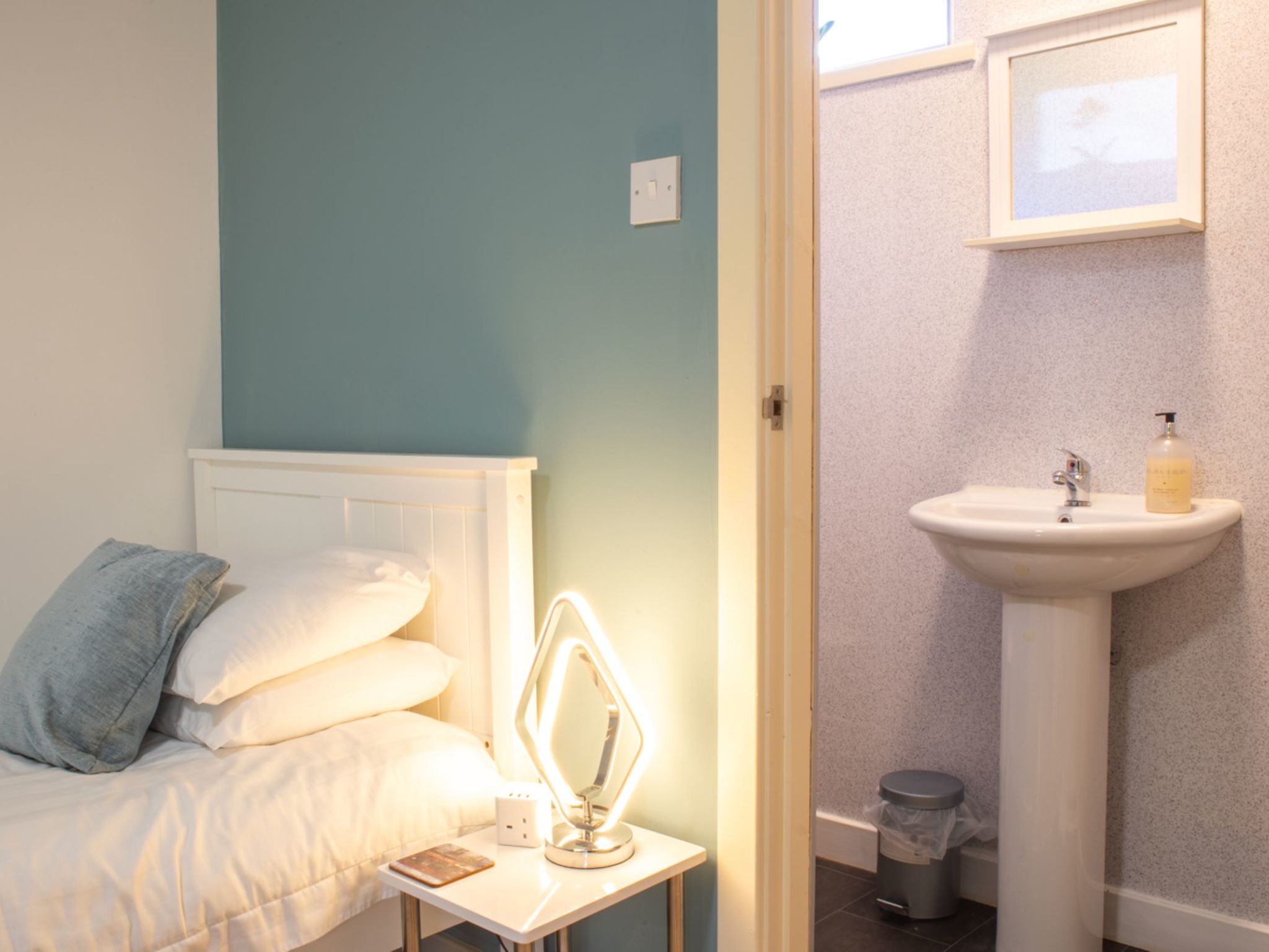 Photo of Skeabost Chalet