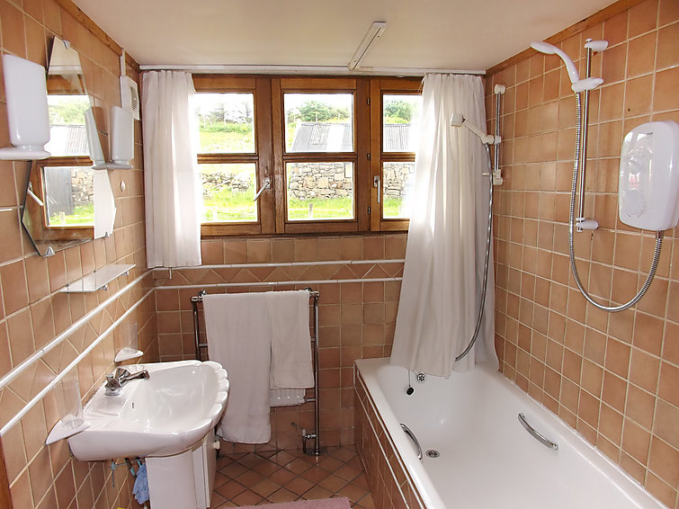 Search and Stay destination Isle of Skye, Scotland - United Kingdom from AU$ 722. Tarskavaig