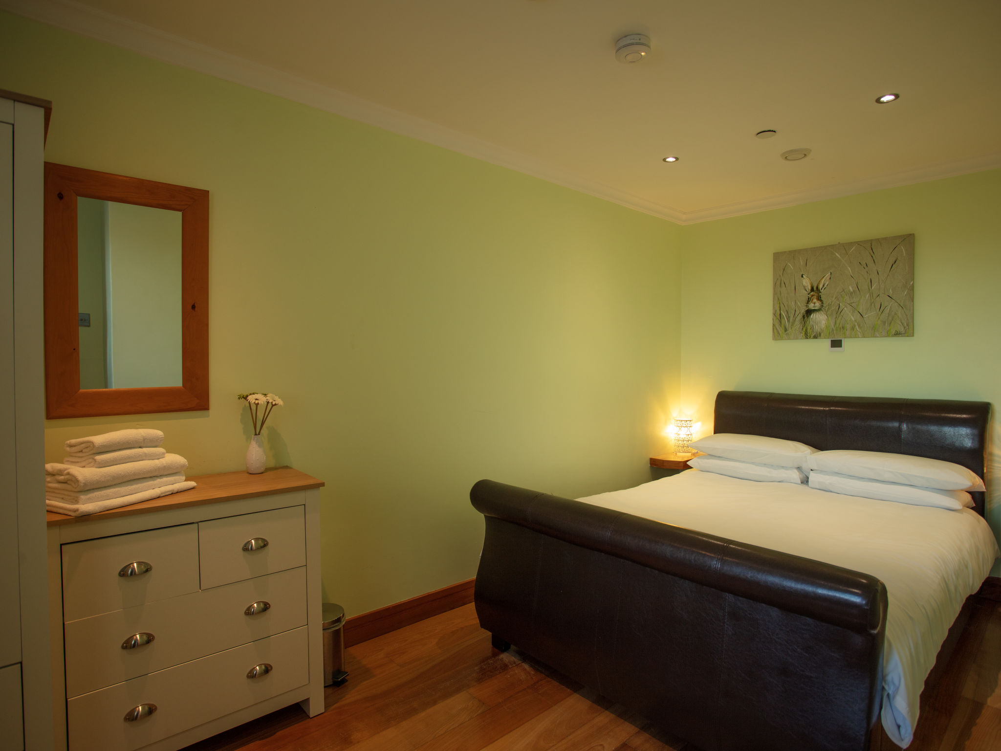 Frobost Lodge-Binnen