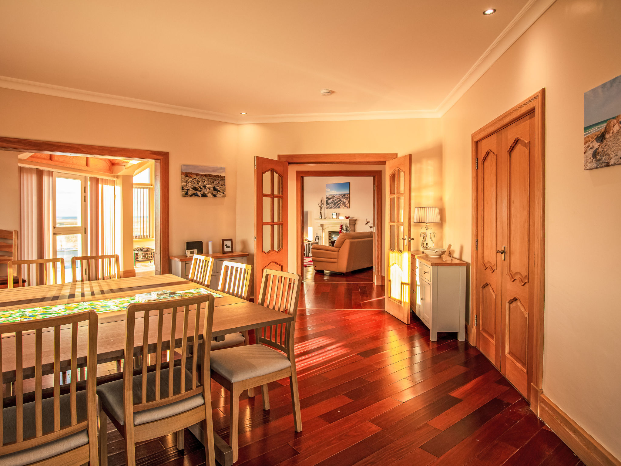 Benderloch House & Frobost Lodge-Binnen