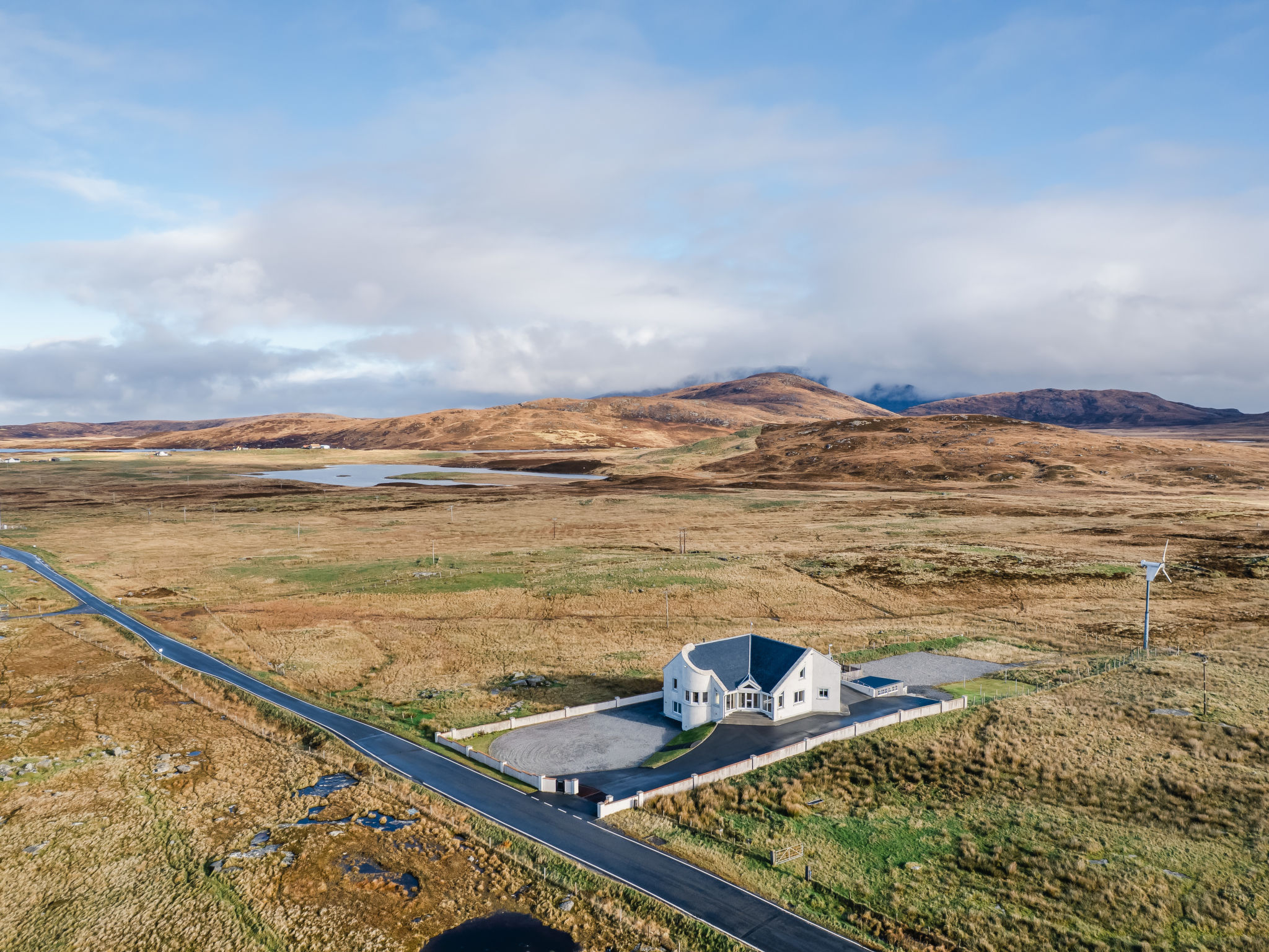 Benderloch House & Frobost Lodge-Buiten