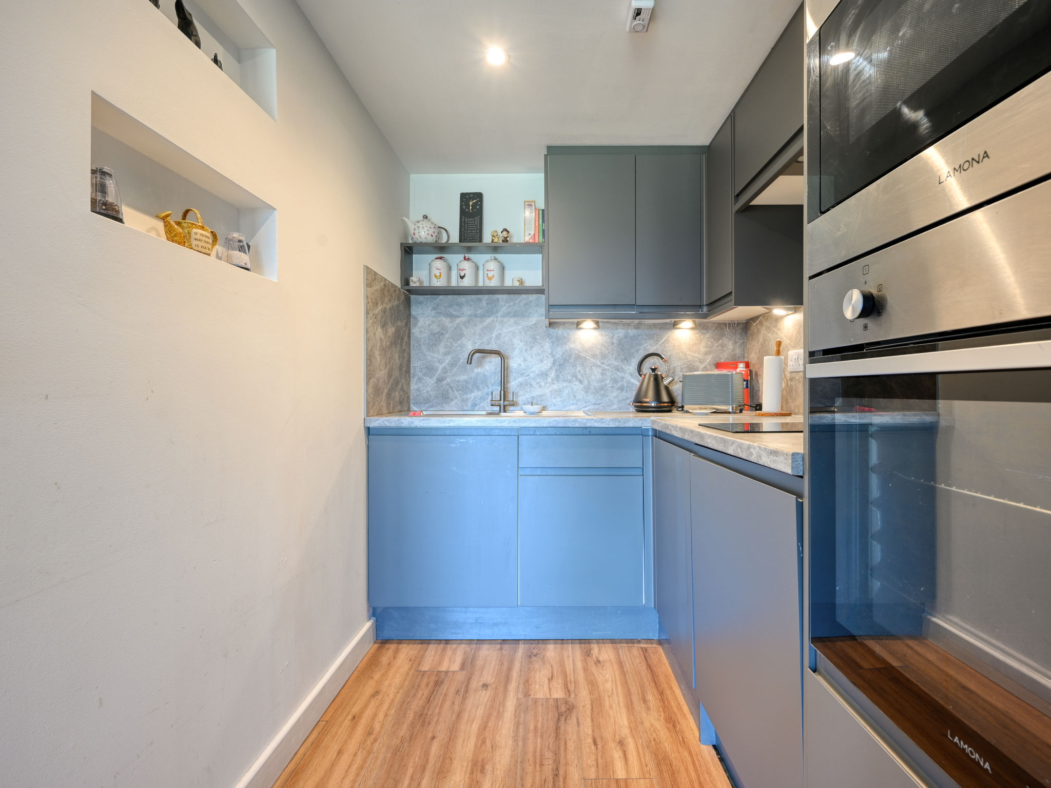 Crofters View-Inside