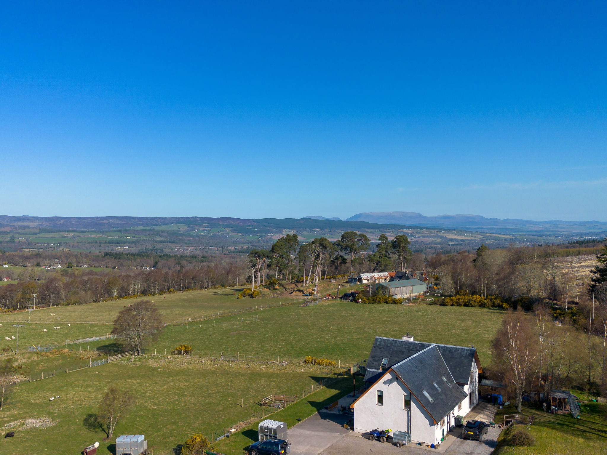 Crofters View-Outside