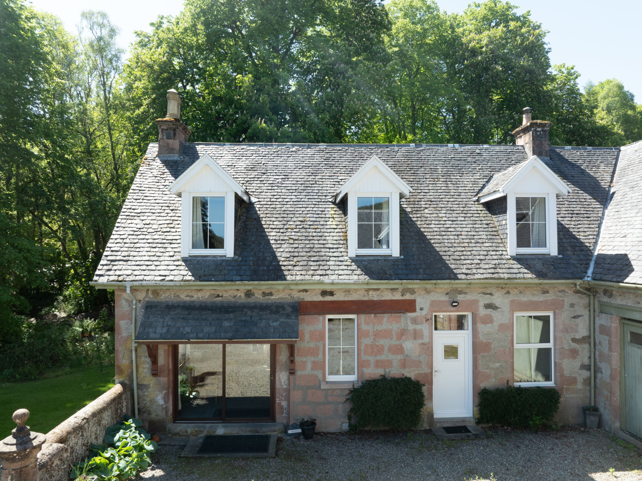 Coach House on Aigas Golf Course - Buiten