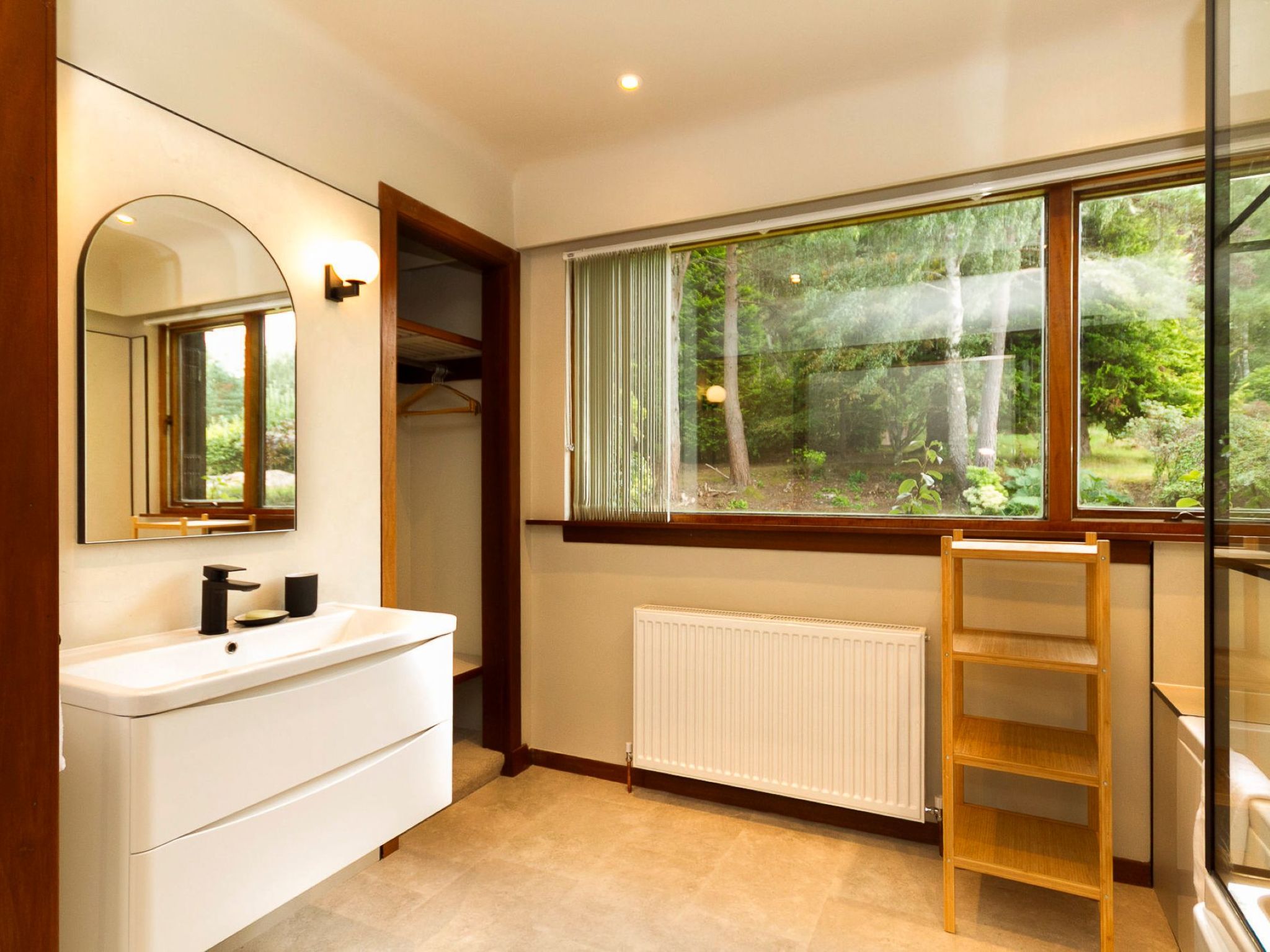 Mam Mor Lodge - Inside