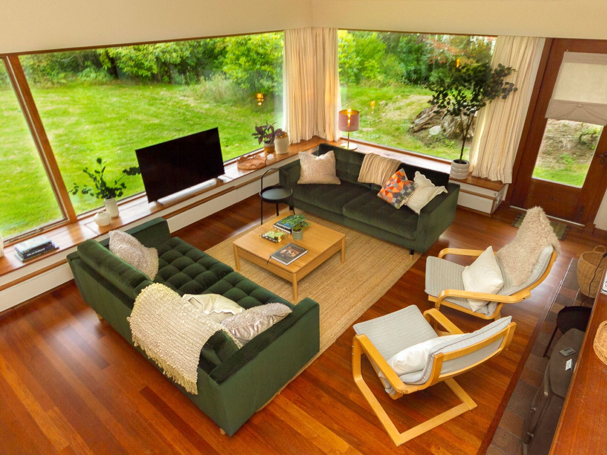 Mam Mor Lodge - Inside
