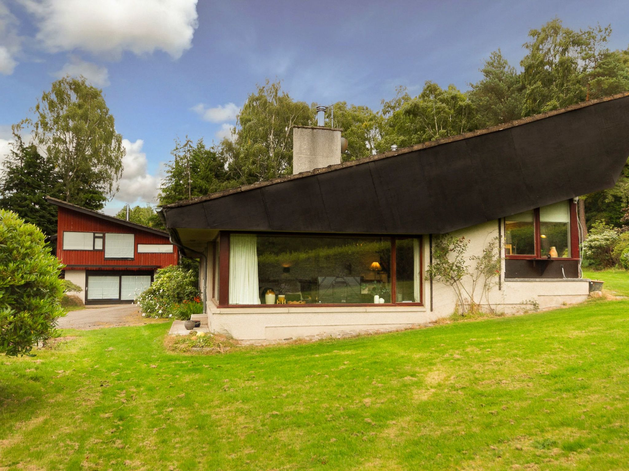 Mam Mor Lodge - Outside