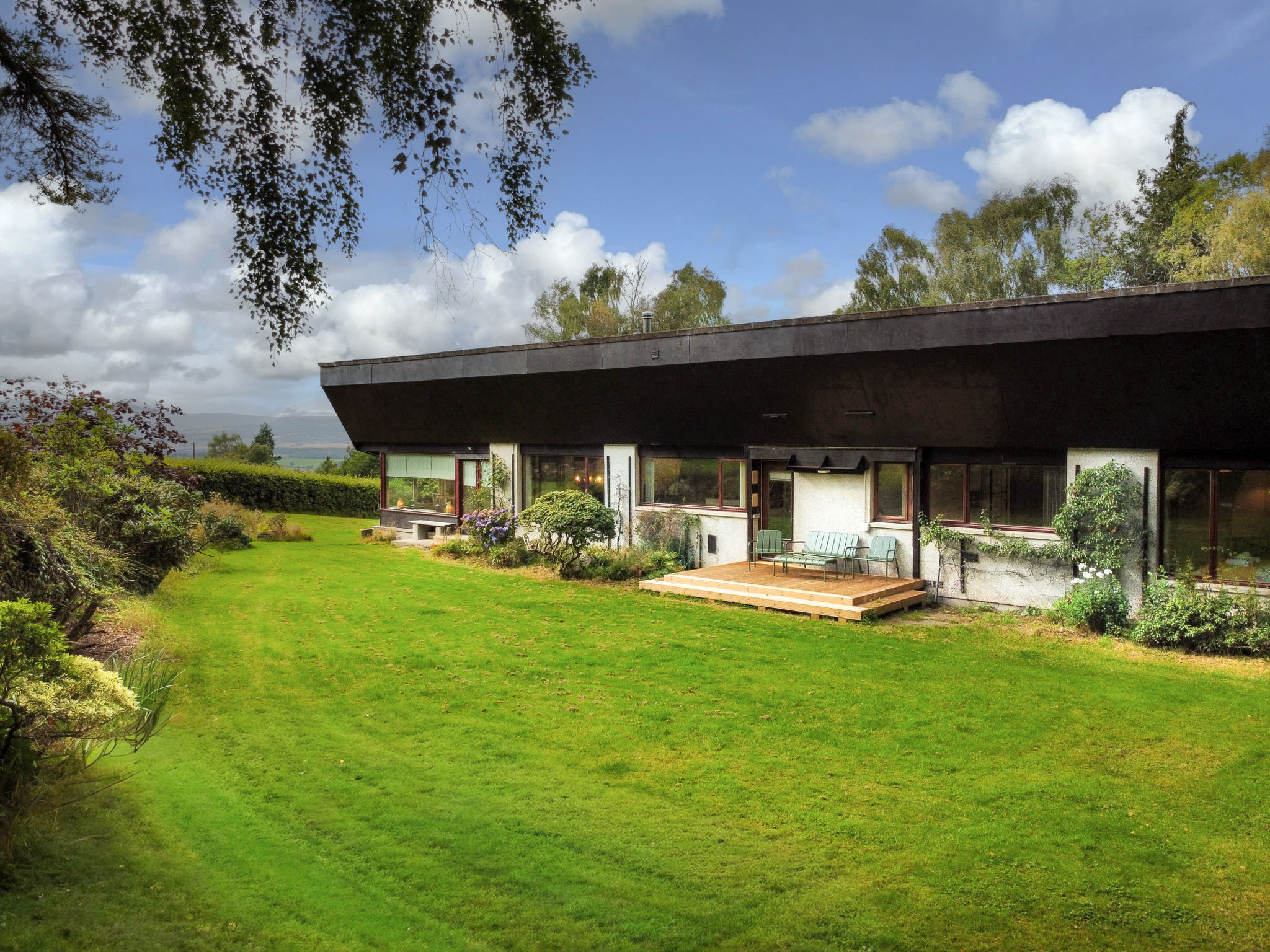 Mam Mor Lodge