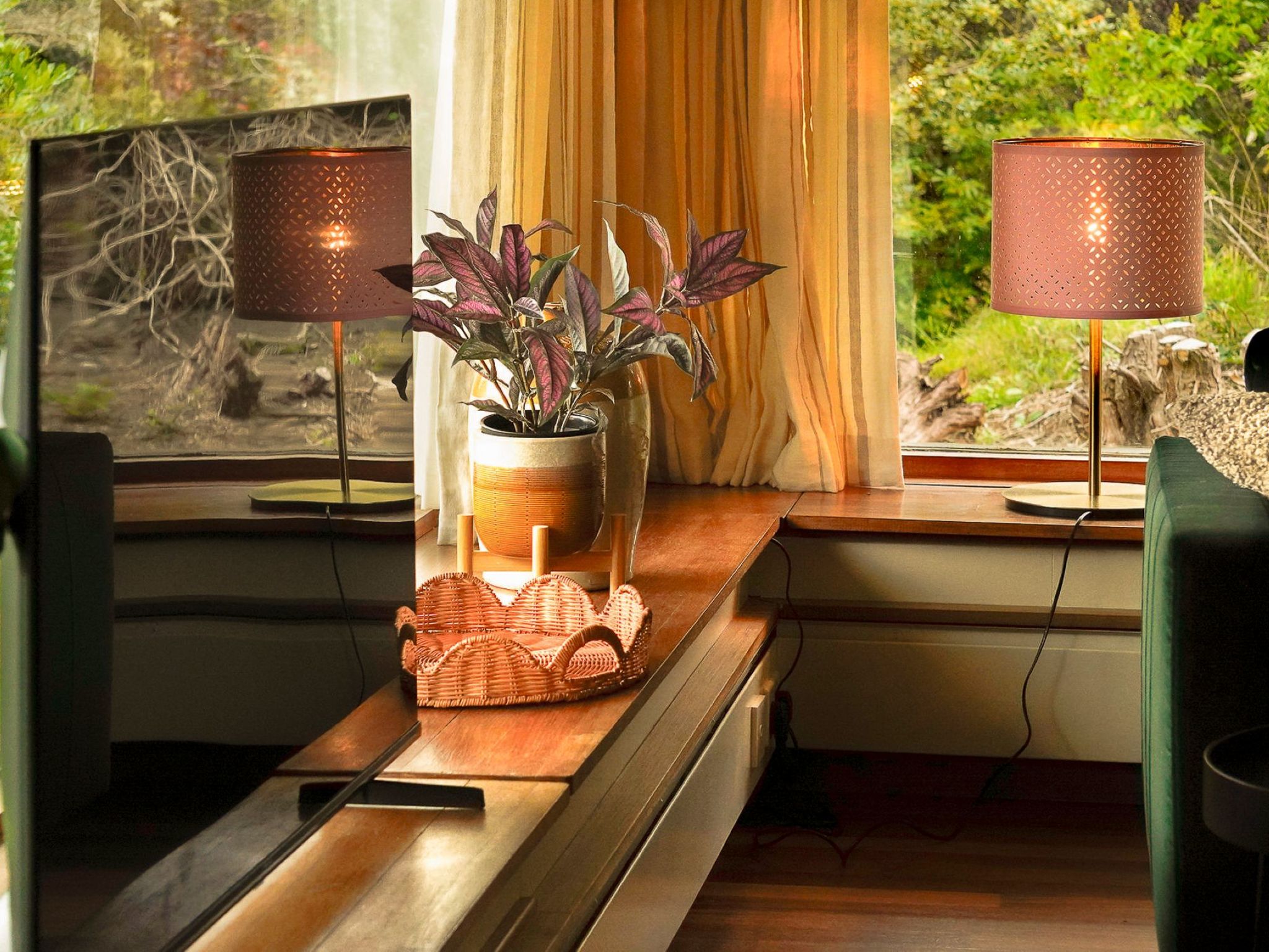 Mam Mor Lodge - Inside