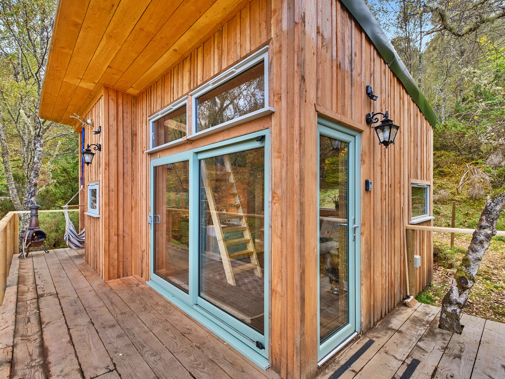 Cosagach Falls Cabin-Outside