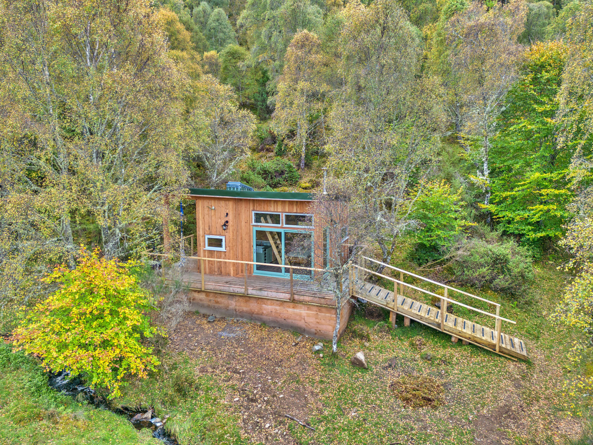 Cosagach Falls Cabin-Outside