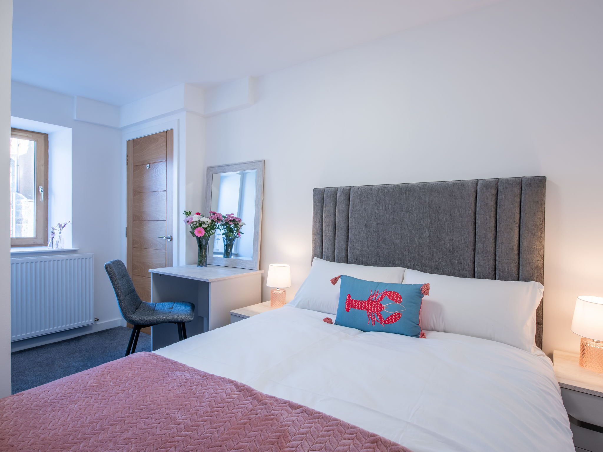Photo of Harbour Nights Deluxe 7D