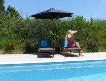 Casa O mit Swimmingpool and großer Terrasse