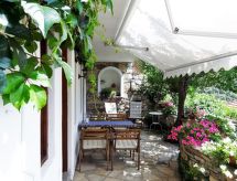 Villa Daphne