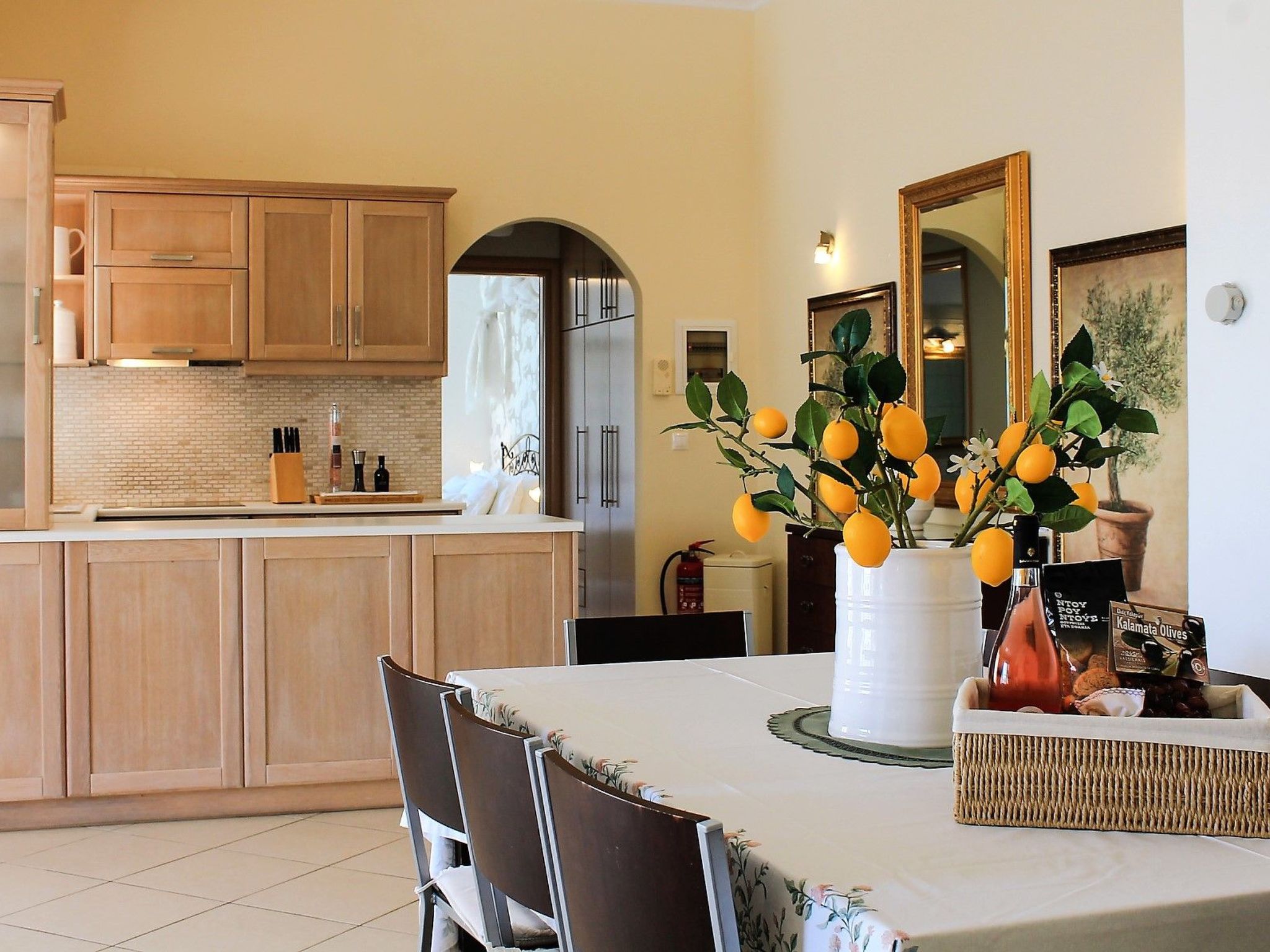 Wunderschöne Villa mit Panoramablick auf das Meer-Binnen