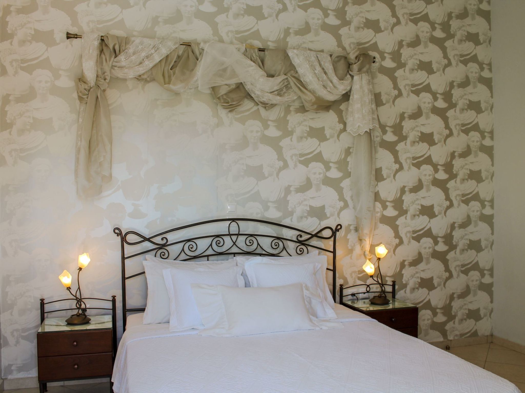 Wunderschöne Villa mit Panoramablick auf das Meer-Binnen