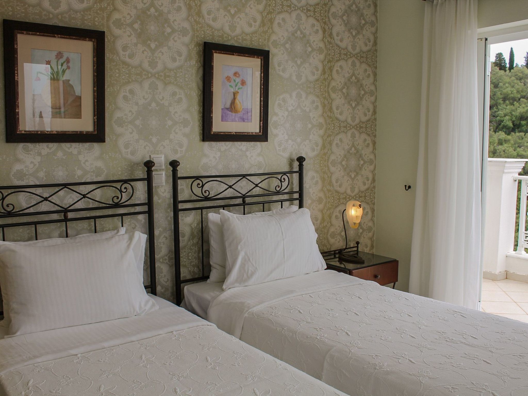 Wunderschöne Villa mit Panoramablick auf das Meer-Binnen