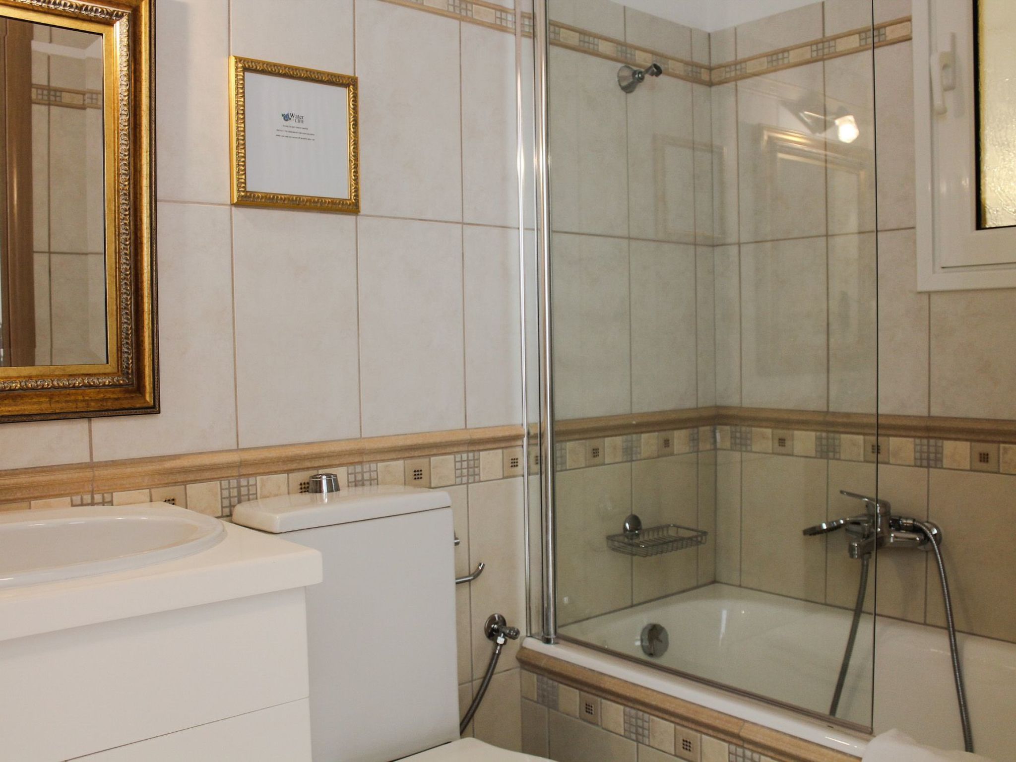 Wunderschöne Villa mit Panoramablick auf das Meer-Binnen