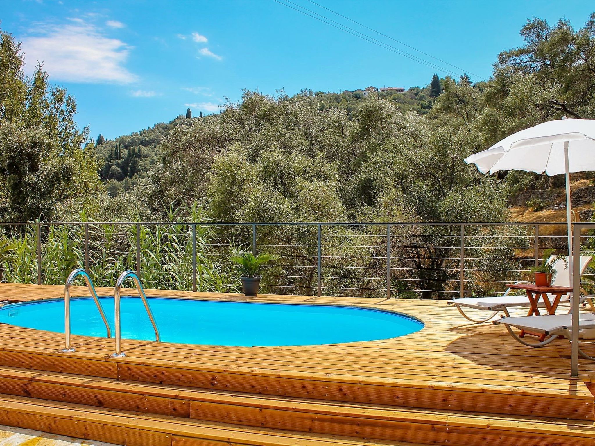 Villa Amfiliki in der Nähe der Agni-Bucht mit privatem Pool-Binnen