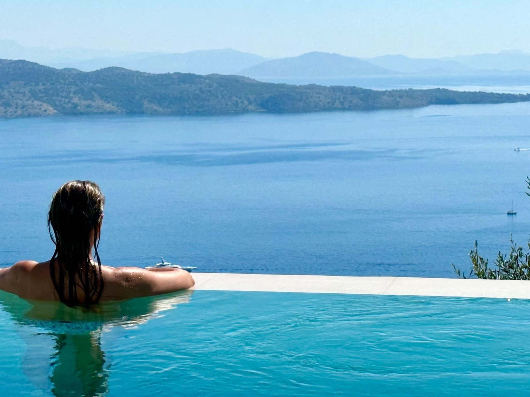 Prächtige Villa in spektakulärer Lage-Binnen