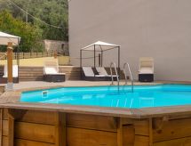 Olympia Appartement: 20 meter van zee met zwembad in Kalami, Corfu - thumbnail 3