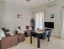 Olympia Appartement: 20 meter van zee met zwembad in Kalami, Corfu - thumbnail 6