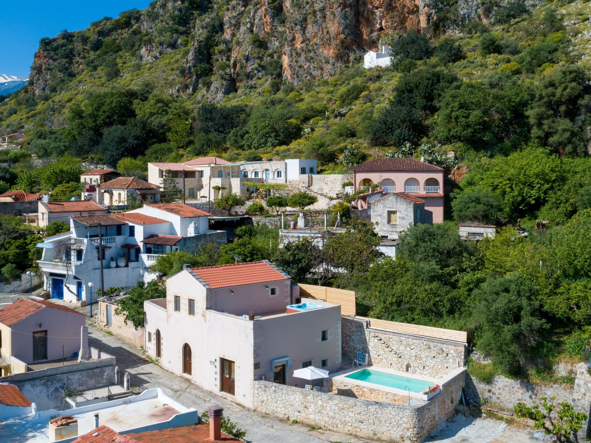 "Villa Aladanos" mit privatem Pool