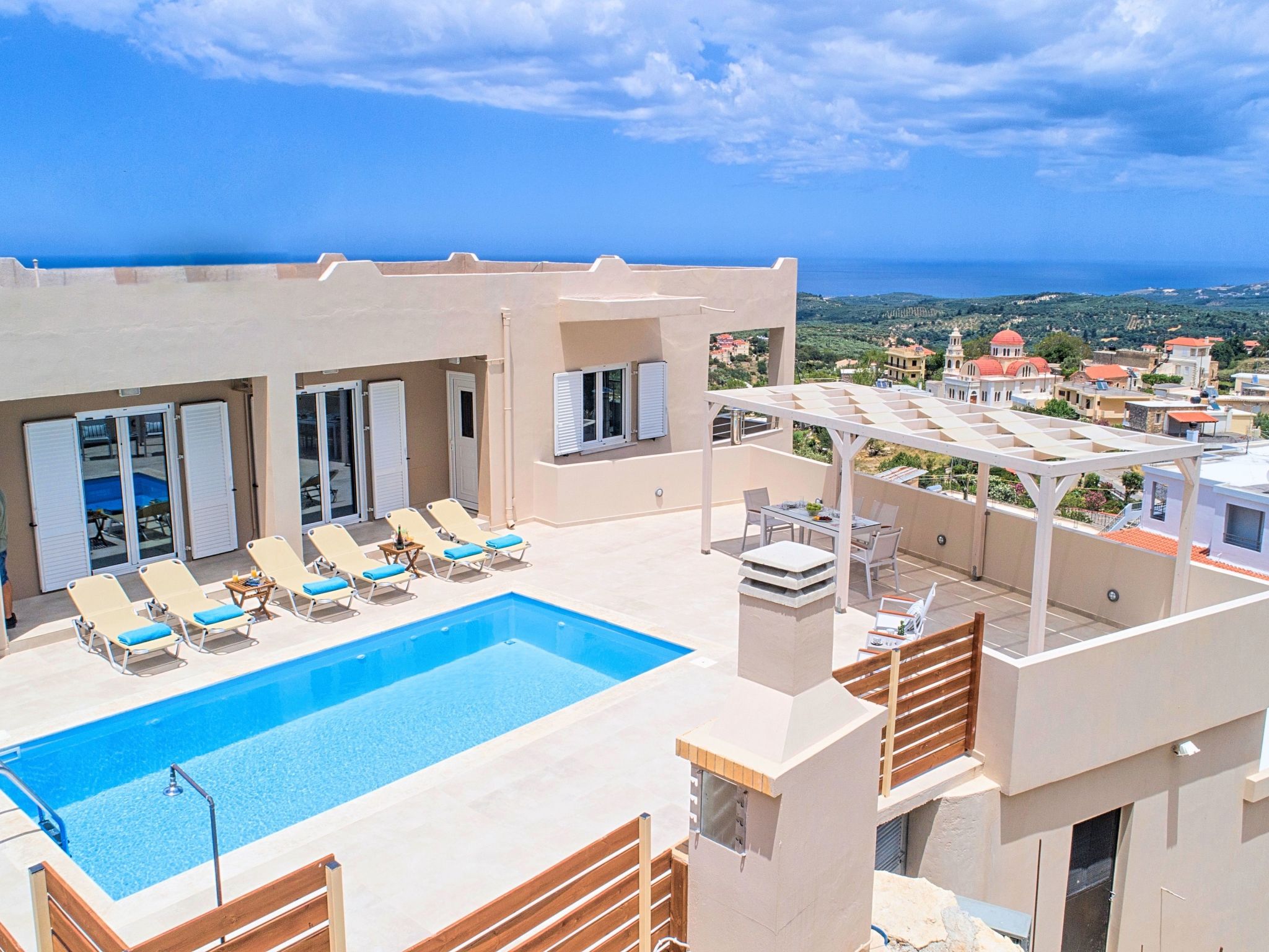 In Souda mit Privatem Pool-Image-tags.info