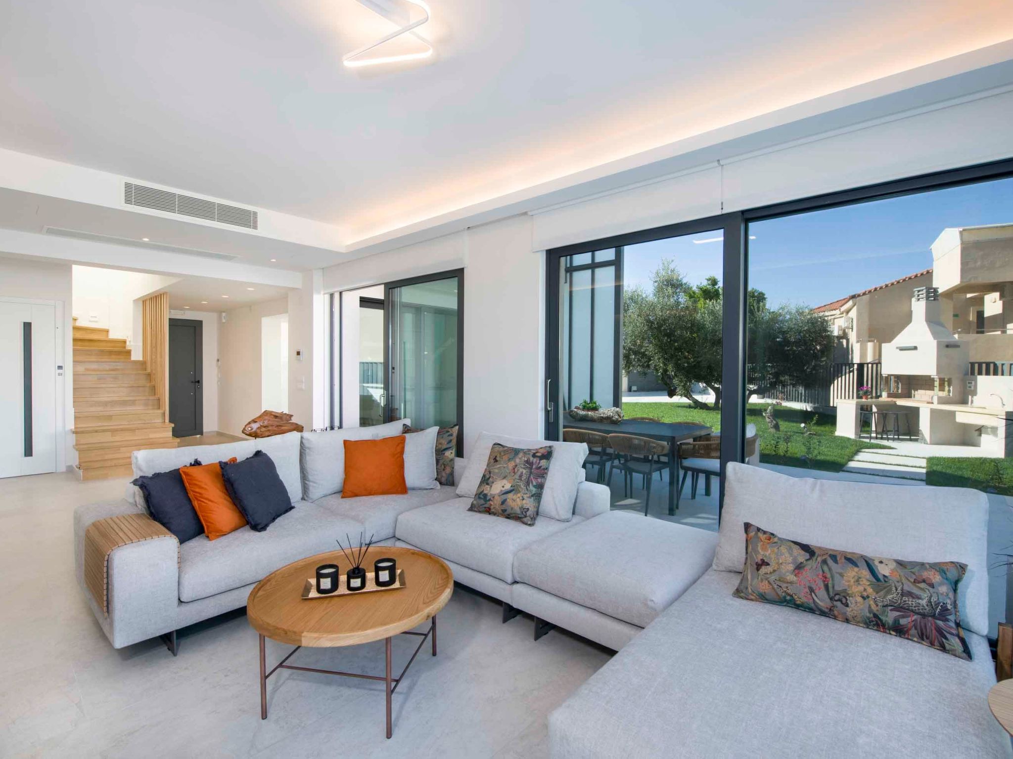 Kalyves Royal Villa-''Gratis''beheizter Pool, Fitnessraum, Meerblick-Binnen