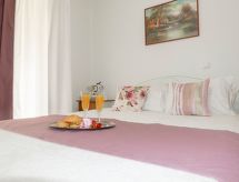 Strandvilla met privé verwarmd zwembad in Kalami, Corfu – 100m van zee - thumbnail 6