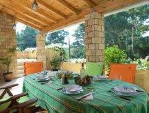 mit Privatpool für 5 Personen und 1 Kind in Dassia, Nordgriechenland