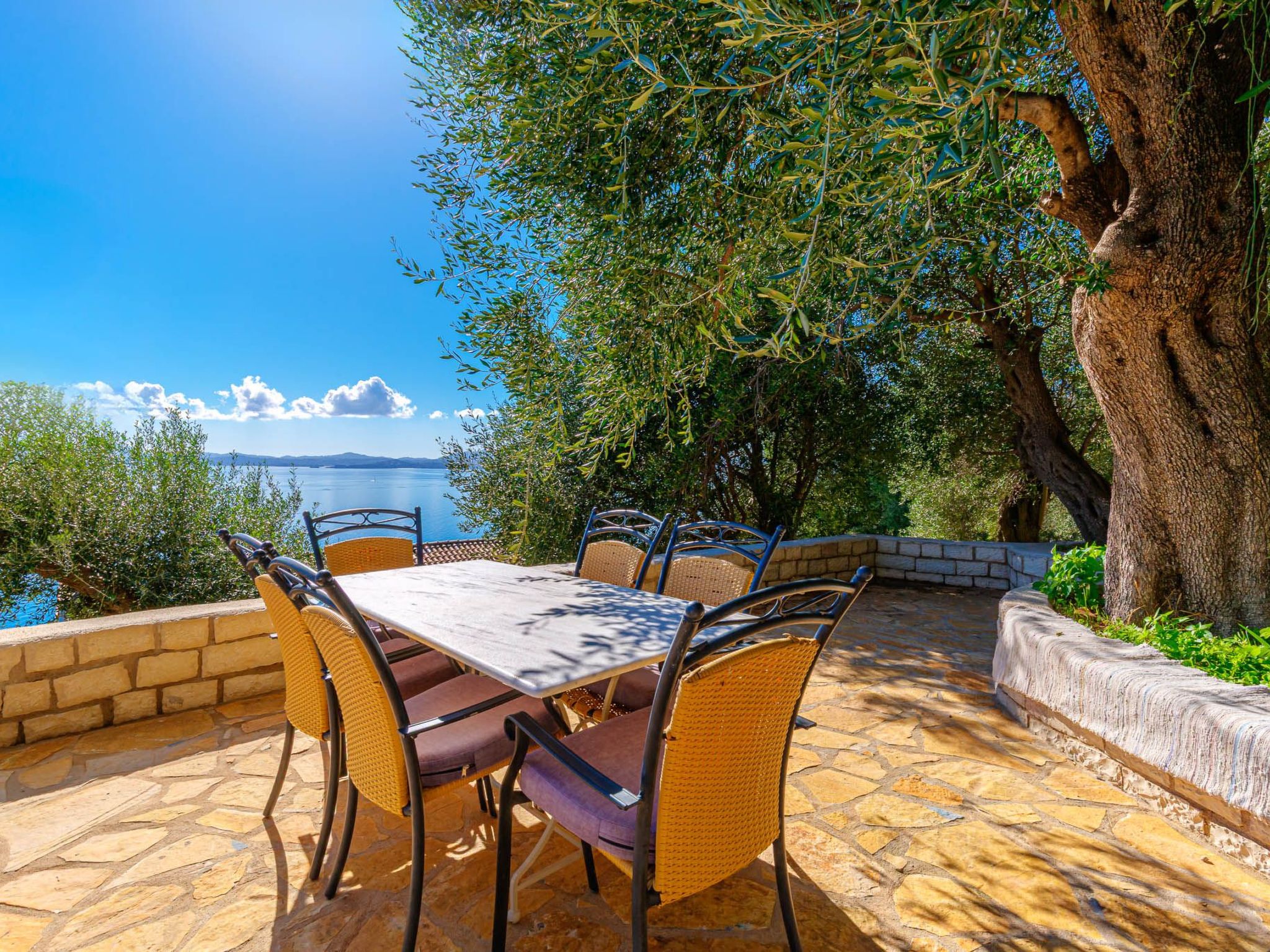 "Villa Nafsika"-Binnen