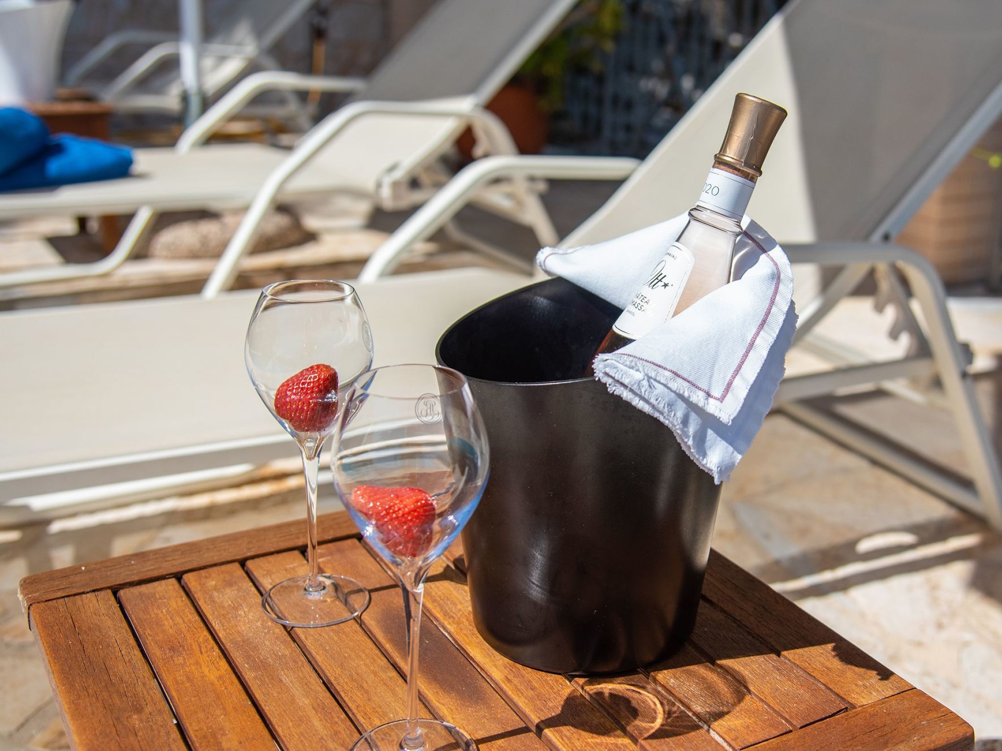 Villa Anthula mit Pool und herrlichem Meerblick-Binnen