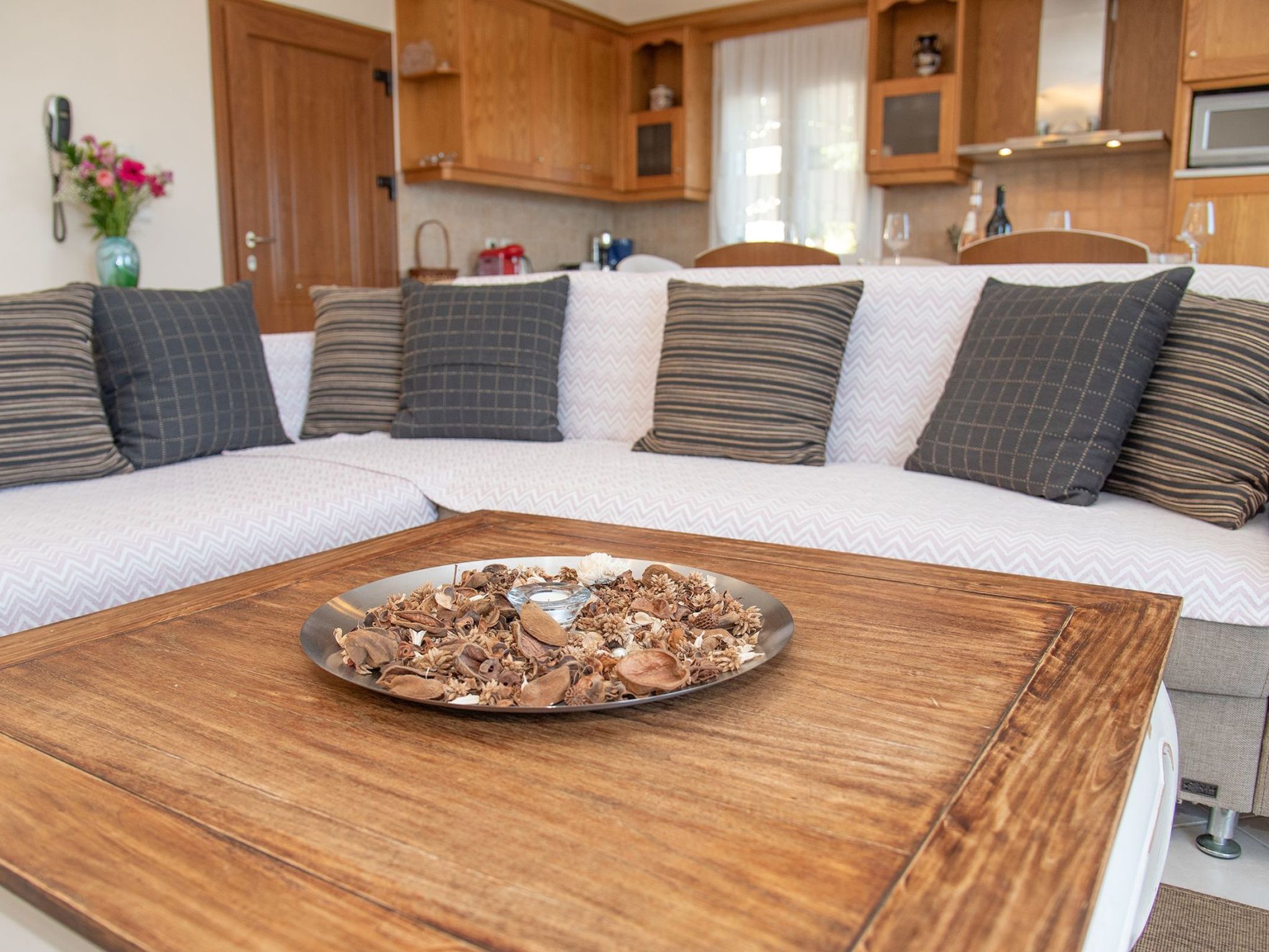 Villa Anthula mit Pool und herrlichem Meerblick-Binnen