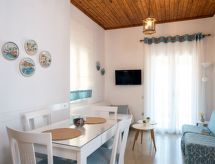 Panoramisch appartement in Kalami, op 2,7 km van het strand - thumbnail 3