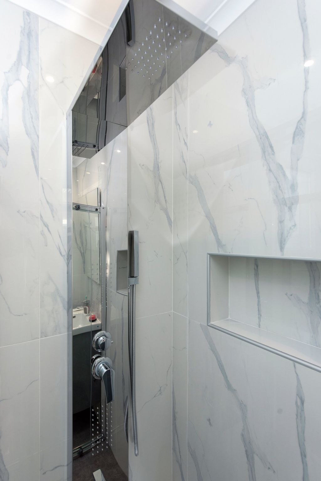 Elegantes Apartment mit zwei Schlafzimmern in Kassiopi-Binnen