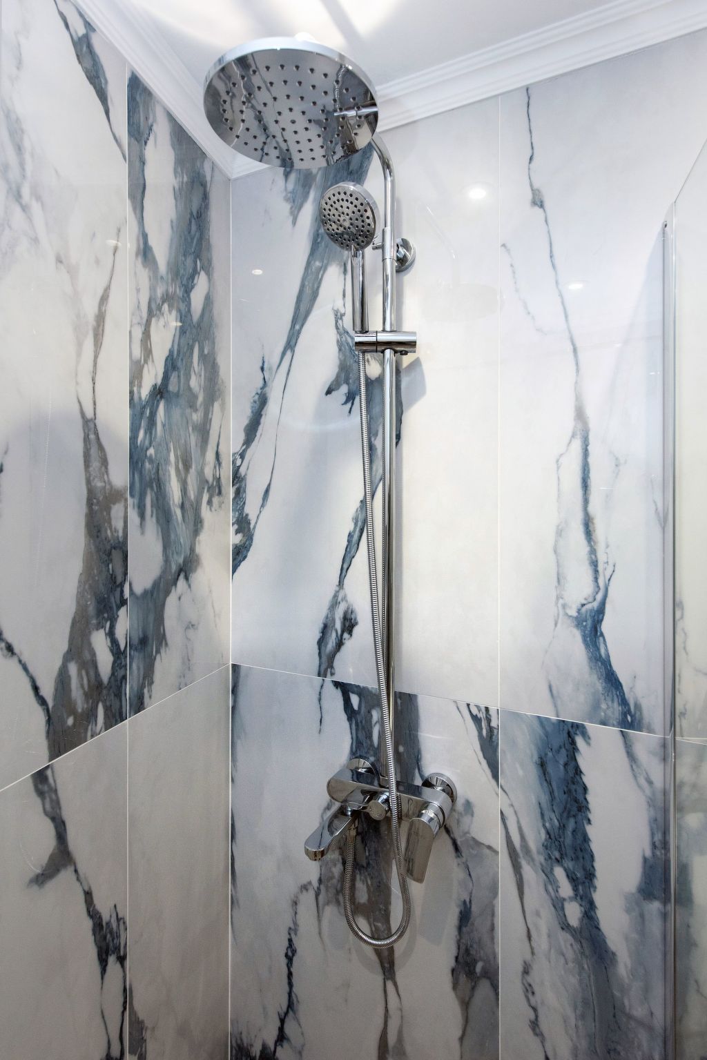 Elegantes Apartment mit zwei Schlafzimmern in Kassiopi-Binnen